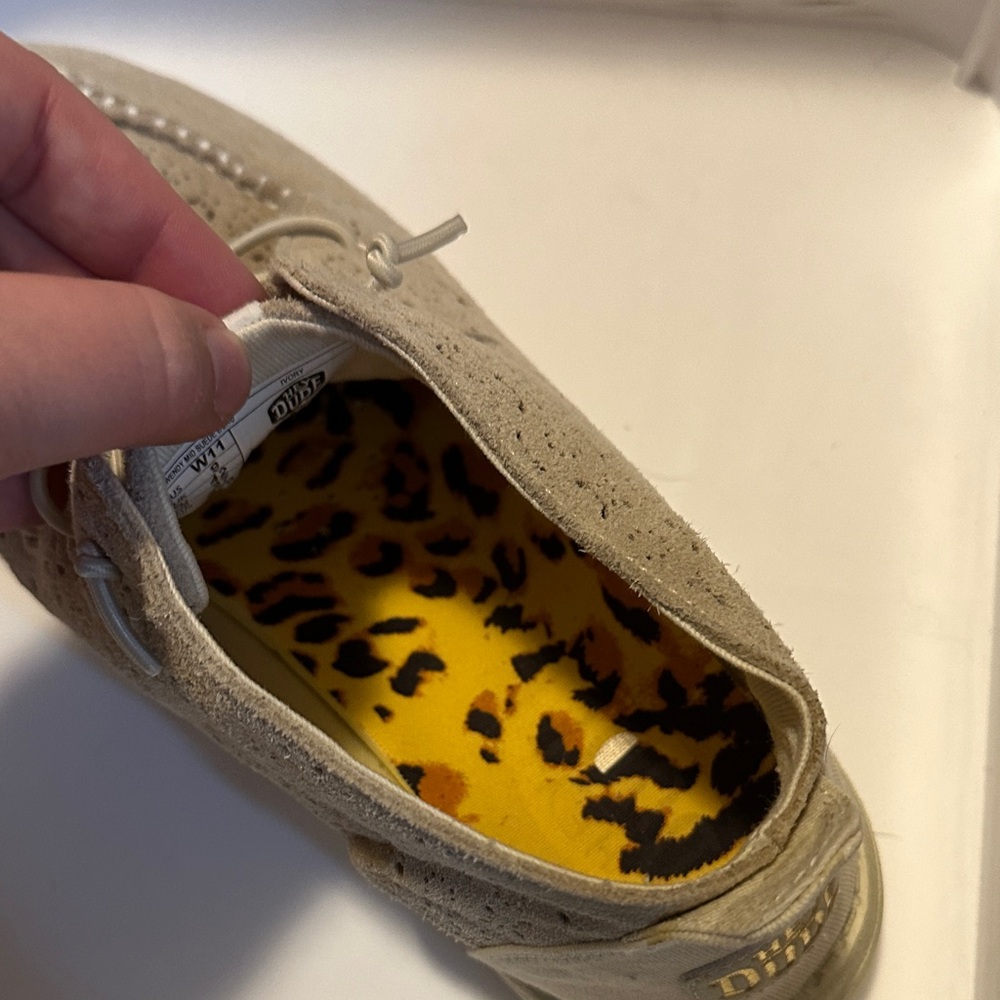 Hey Dude Beige Moccasins - Picture 14 of 14